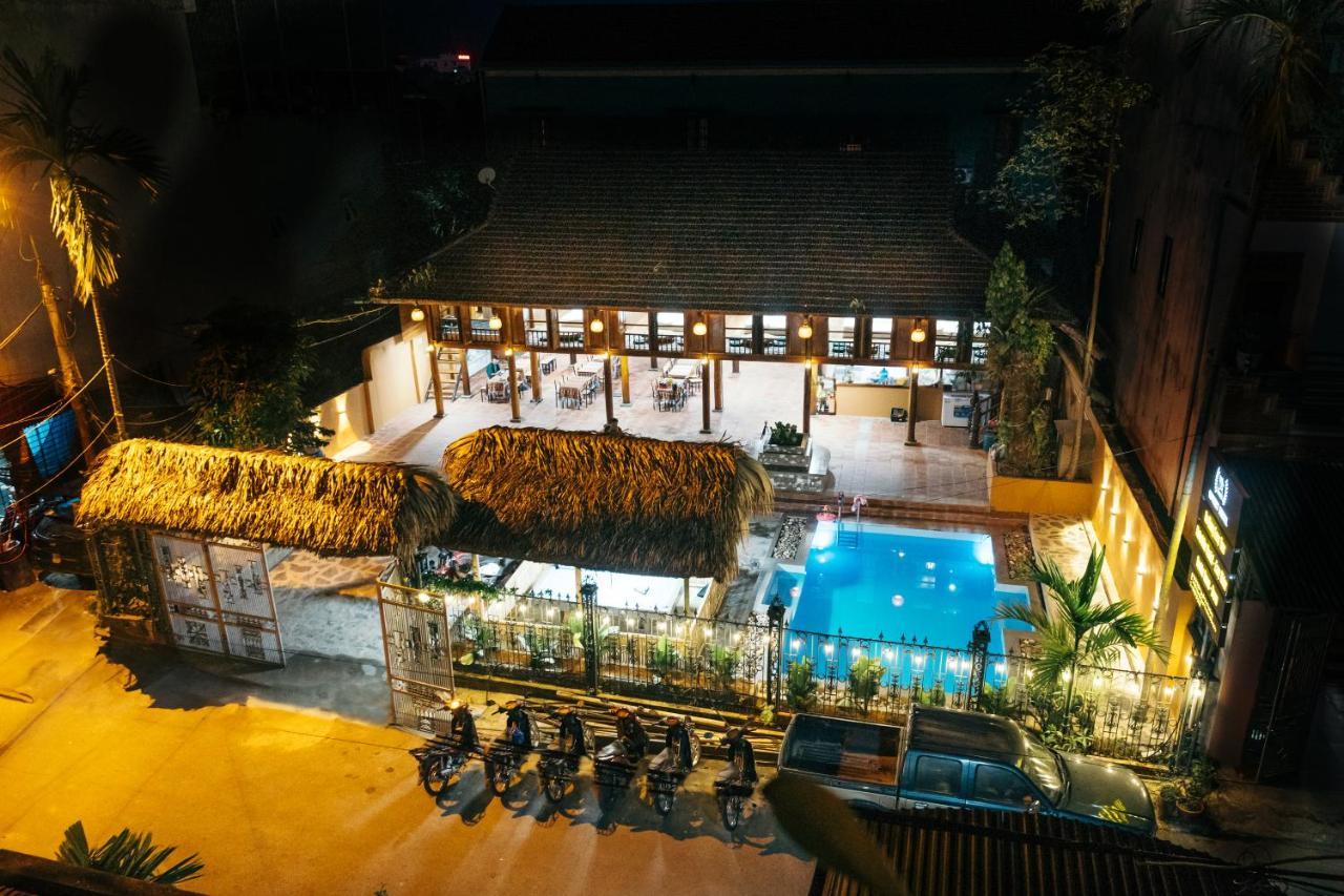 Odyssey Hostel, Tours & Motorbikes Rental Ha Giang Extérieur photo